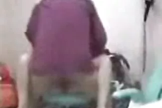 Cô gái đồi trụy phim sex nhat ban gai dep với máy rung sắp xếp thủ dâm.