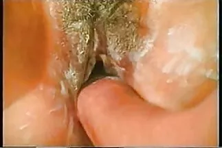 Với hai thành jav nhat ban viên, những con đực đâm mạnh vào con chó cái xinh đẹp.