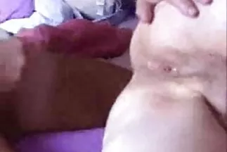 Một người đàn ông đeo kính trong chiếc áo sơ phim jav hd moi nhat mi trắng đã gieo một con cặc mạnh mẽ.