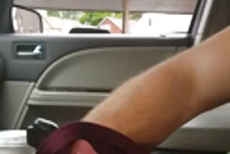 Đưa thành công dụng cụ giãn nở đặc biệt vào phim sex jav japan âm hộ.