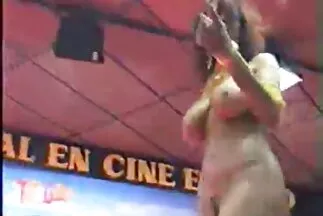 tôi sex jav moi nhat cầm dương vật to đen cho vào hang.