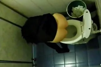 Sexy chick java sex nhật bản guys fuck trong ass với các thành viên.
