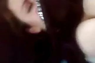 Babe pound âm hộ với ngón tay và sex hd hay nhat cums với niềm vui.