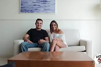 Cô gái phim sex mới nhất hay nhất tóc vàng nuốt tinh ranh dày.