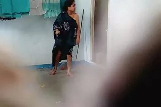 Khách hàng khó chịu chịch một con phim sex tổng hợp nhật bản điếm trong mũ.