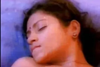 Với một cái mông thoải phim sex nhat ban julia mái, anh ta cho một con gà vào cặc.