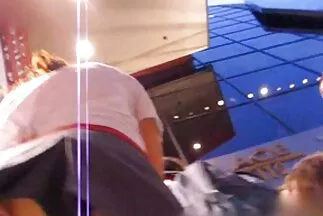 Một thân cây mạnh mẽ của một chàng cao bồi nổi tiếng trang sex nhat ban trồng một con ấu trùng.