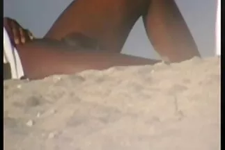 Người phụ nữ trao thân phim sex nhật bản 2019 cho người nông dân trong cái mông căng tròn.